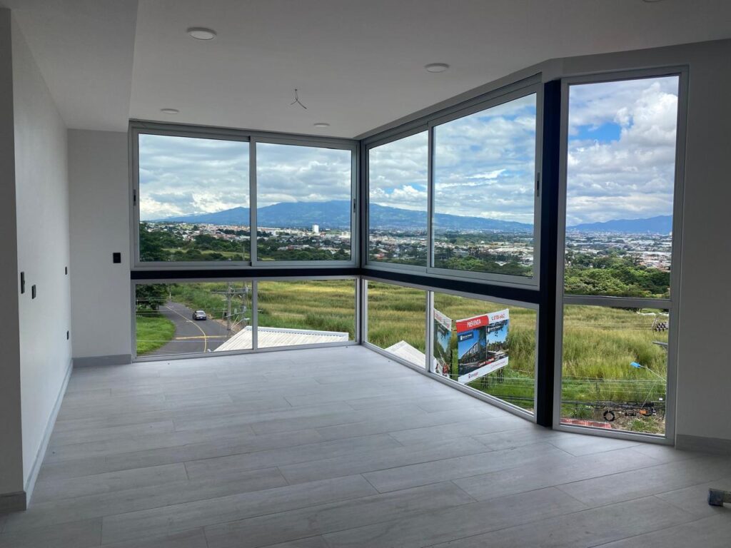 PHOTO-2024-10-02-13-22-47